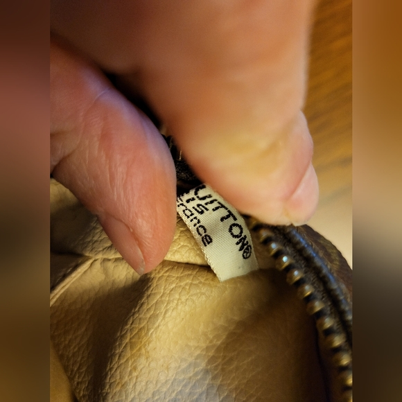 LOUIS VUITTON Monogram Trousse Toilette 28 - Picture 8 of 9